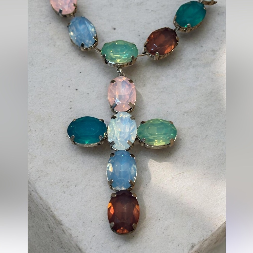 Fauceted Opal Rhinestone Cross Necklace NWOT